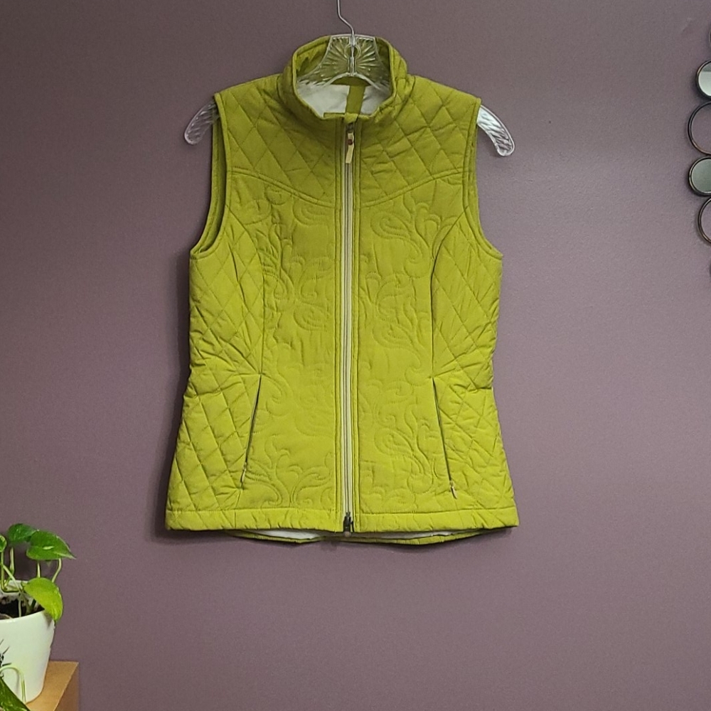 Chartreuse quilted vest - S